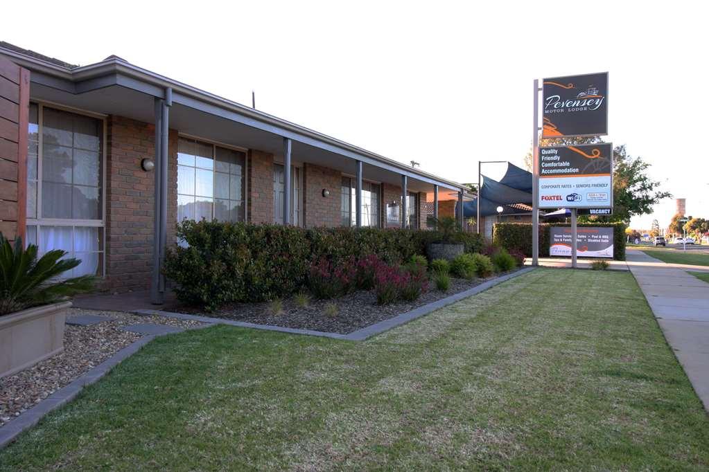 Pevensey Motor Lodge Эчука Экстерьер фото