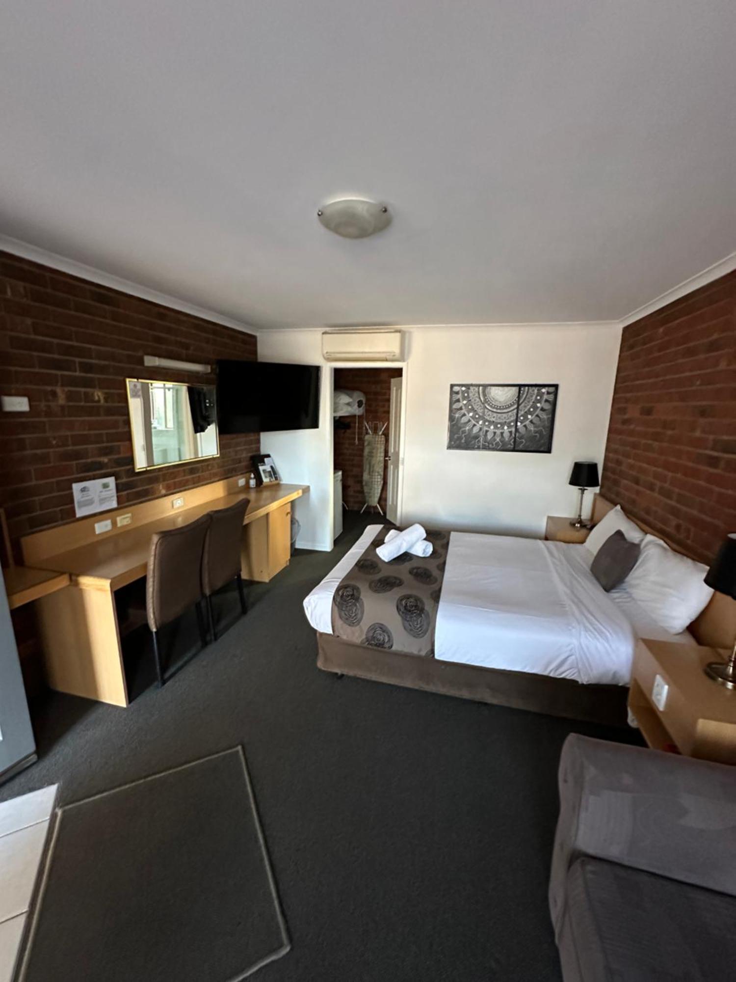 Pevensey Motor Lodge Эчука Экстерьер фото
