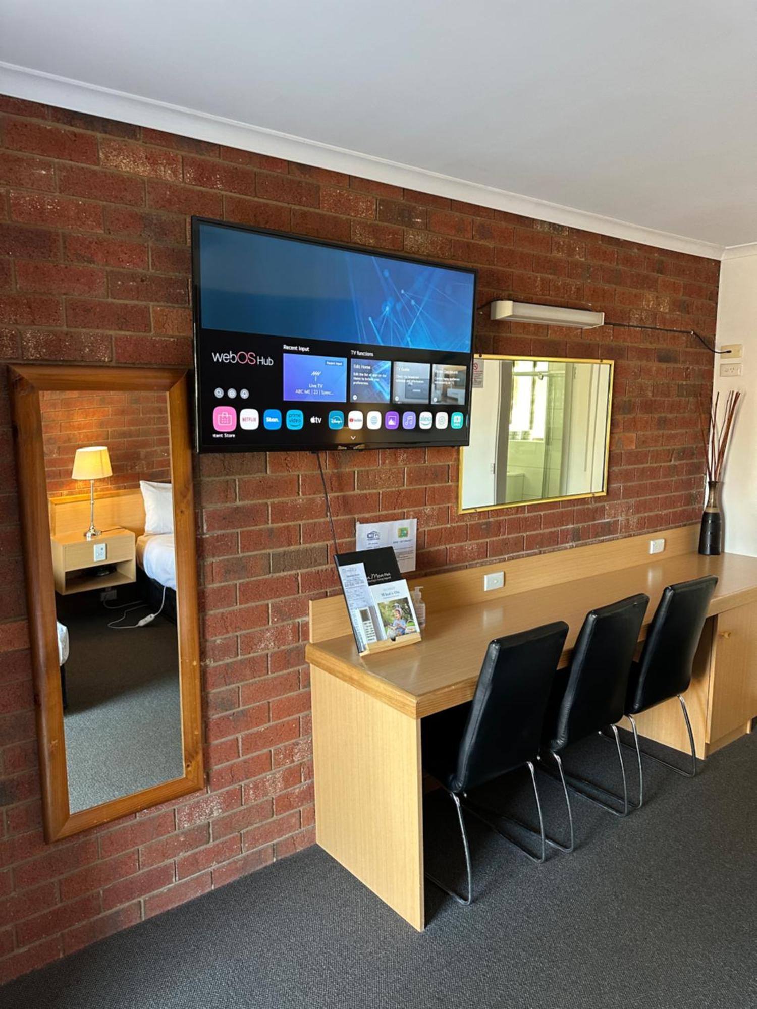 Pevensey Motor Lodge Эчука Экстерьер фото