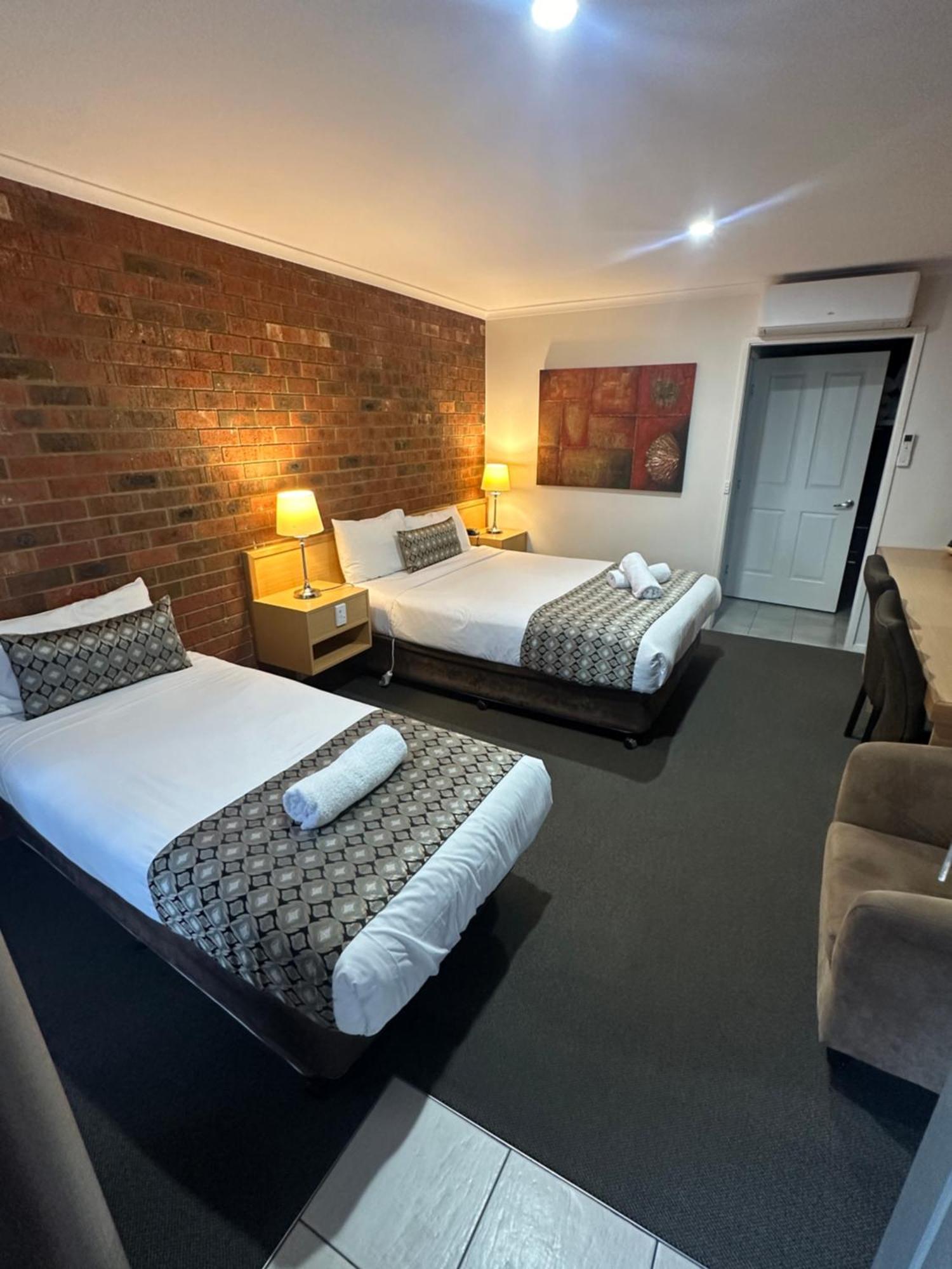 Pevensey Motor Lodge Эчука Экстерьер фото