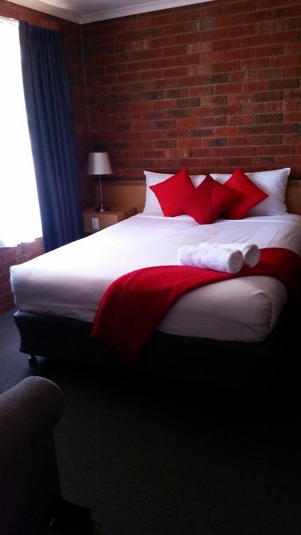 Pevensey Motor Lodge Эчука Экстерьер фото