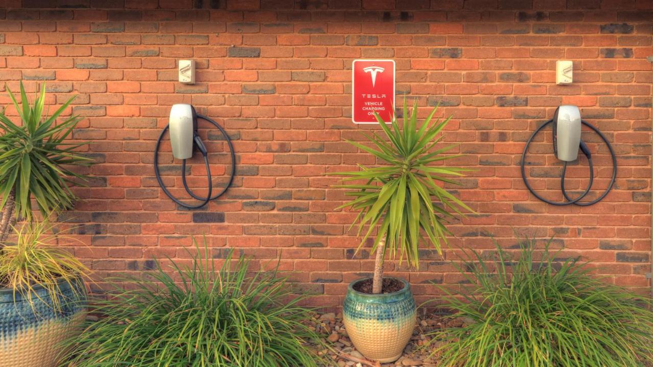 Pevensey Motor Lodge Эчука Экстерьер фото